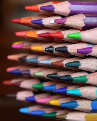 Обои Crayola Colored Pencils для iPhone 4S