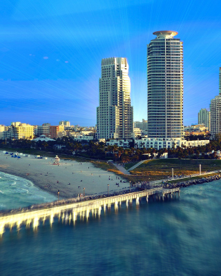 Обои Miami Beach with Hotels на телефон 240x320