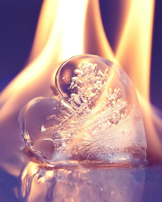 Обои Ice heart in fire для Samsung Smooth