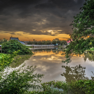 Картинка Asian River Landscape на iPad