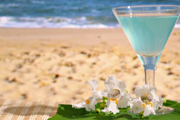 Летний пляж коктейль