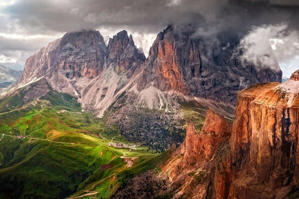 Южный Тироль доломитов Италия пейзаж