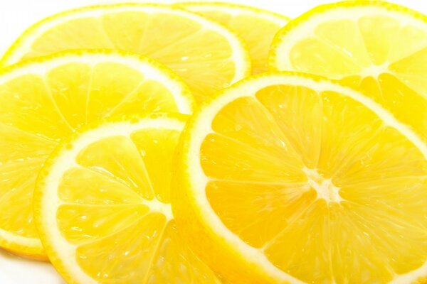 Ломтики лимона
