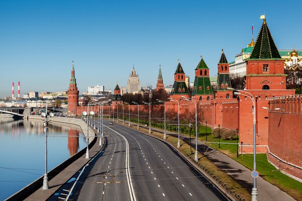 кремль набережная москва кремлёвская стена россия столица