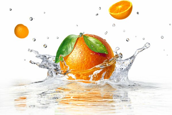 белый фон апельсин брызги вода оранжевый спреи