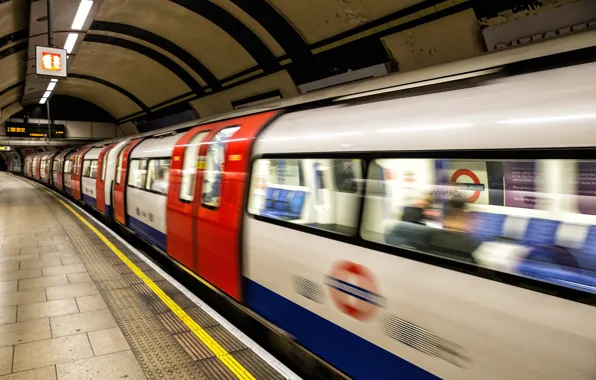 Обои London, Лондон, platform, поезд, подземка, платформа, Tube Arrival, Underground, метро