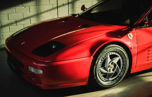 Обои F 512 M, Ferrari, красный, передок, гараж