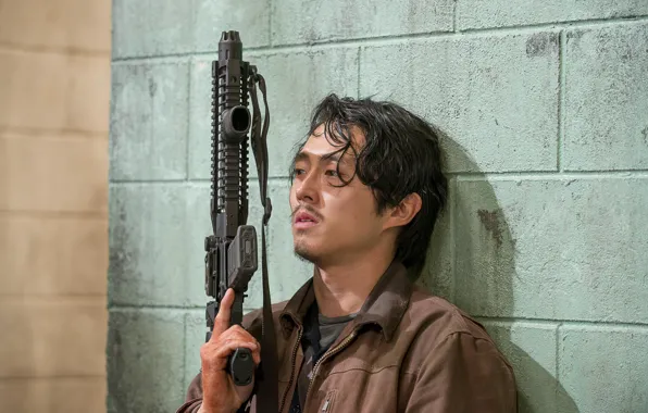 Обои Ходячие мертвецы, оружие, Glenn, стена, The Walking Dead, Steven Yeun