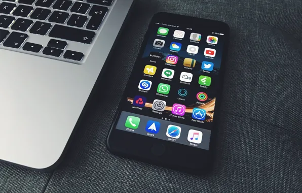 Обои экран, iPhone 7 Plus, телефон, айфон, черный, iphone