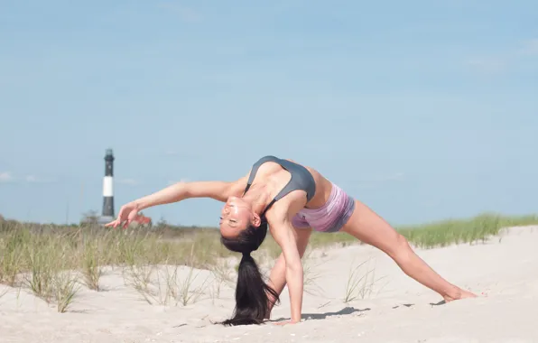 Обои sand, workout, yoga, pose