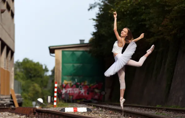 Обои балерина, Anastasiya, железная дорога