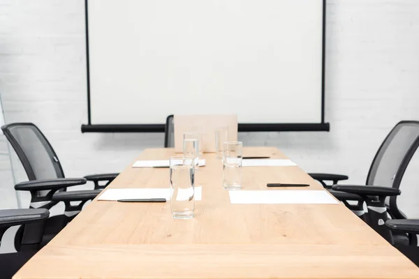Interior Empty Conference Hall Blank Presentation Board — стоковое фото