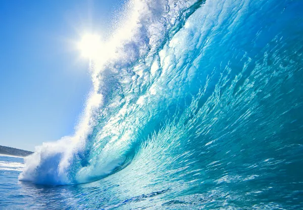 Синяя океанская волна — стоковое фото
