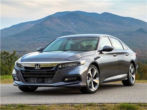 Предпросмотр honda accord 2018 вид спереди