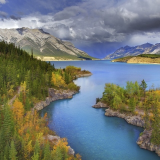 Картинка Banff National Park in Canada на iPad
