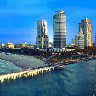 Картинка Miami Beach with Hotels на телефон iPad