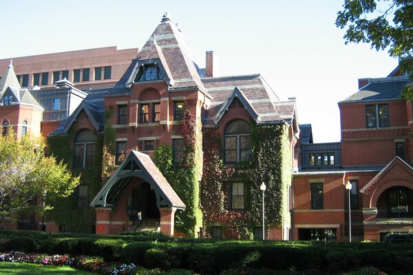 Бостонский университет Талбот