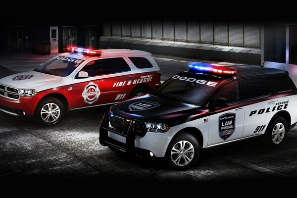 Dodge полицейские и пожарные автомобили