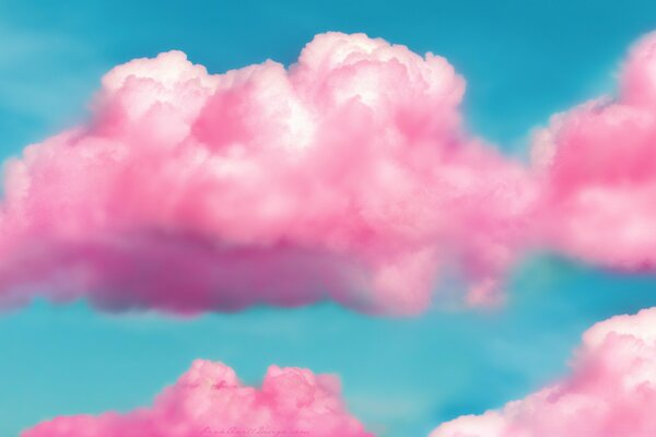Розовые пушистые облака