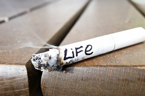 дым слово smoke окурок Сигарета life жизнь