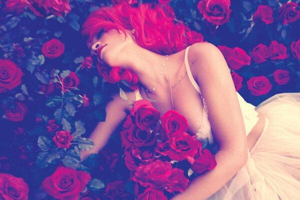 Рианна Rihanna цветы девушка красное платье волосы