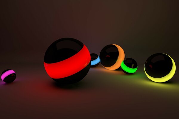 Светящиеся разноцветные шары