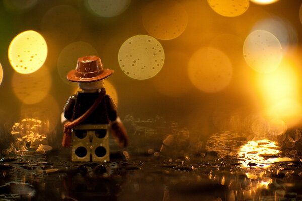 Индиана Джонс Lego в дождь