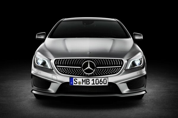 Mercedes Benz класса CLA-студия