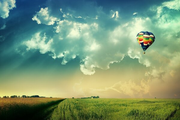 Воздушные шары в воздухе