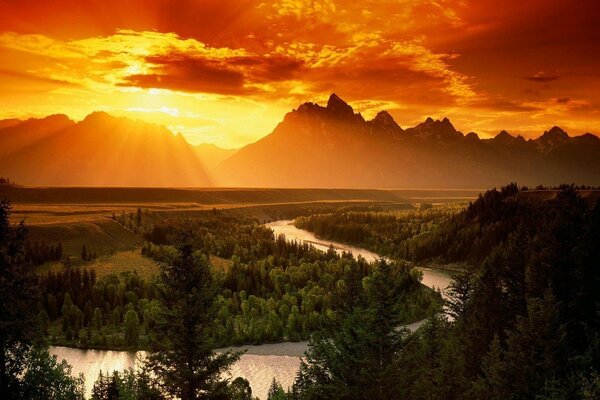 закат солнце горы природа река лес