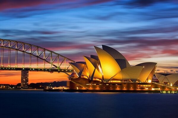 Сидней, Австралия, здания оперы