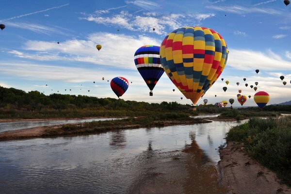 Воздушные шары над Рио-Гранде