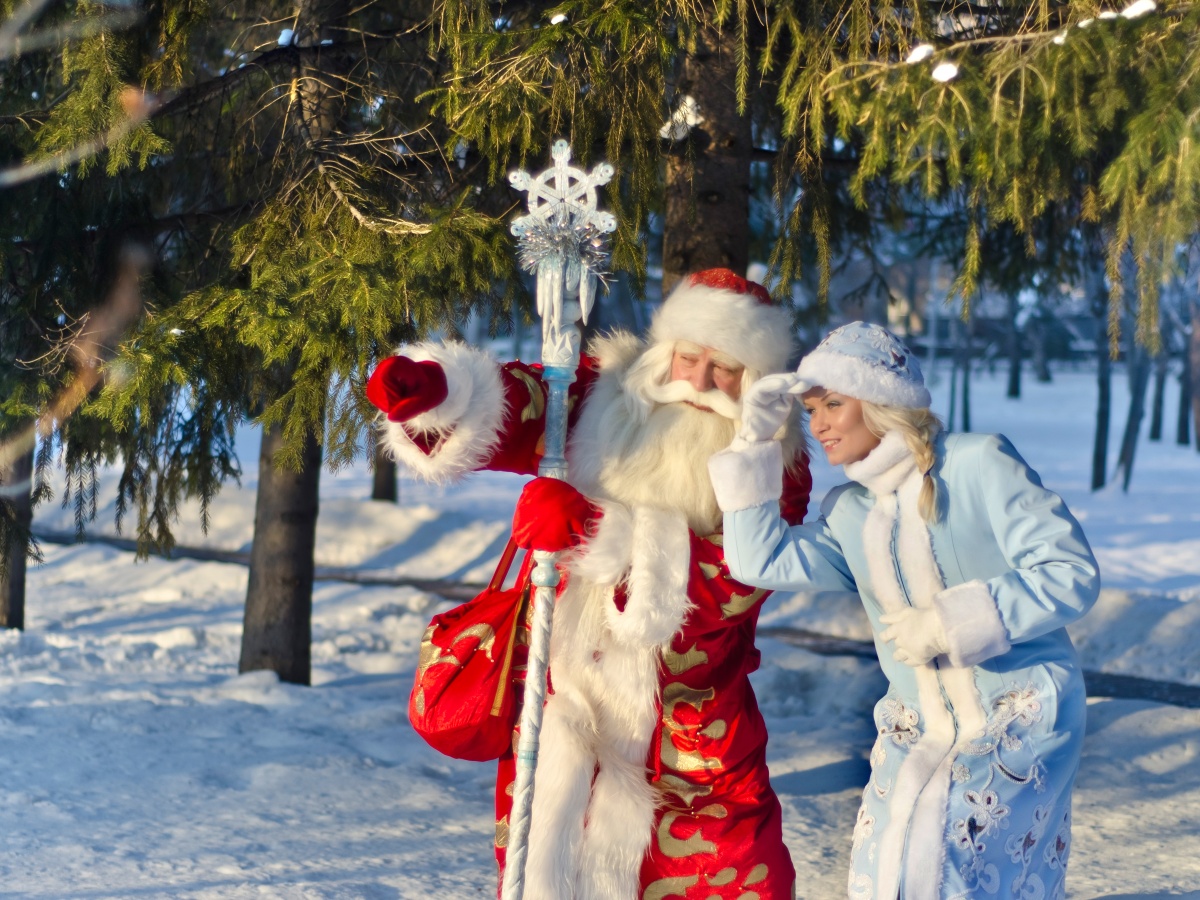Дед Мороз и Снегурочка: фото