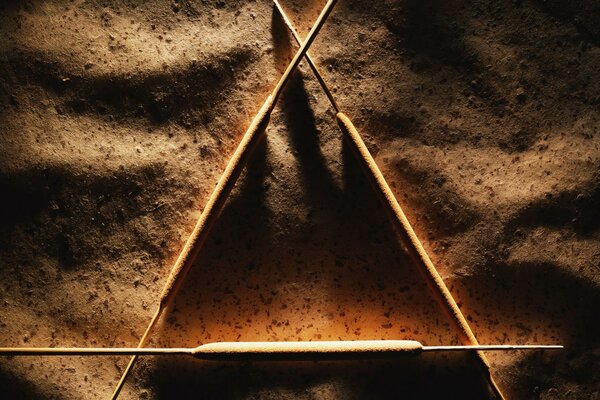 треугольник палочки тени