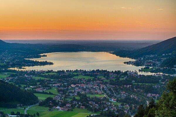 озеро тегернзе озеро панорама тегернзее бавария германия ремонт