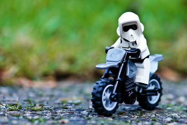 lego звездные войны мотоцикл игрушка