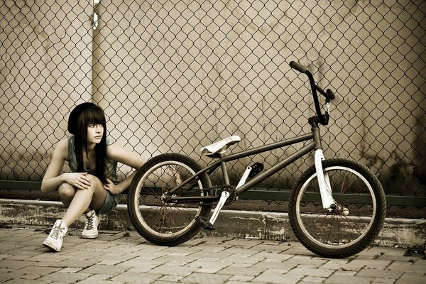 bmx велосипед забор девушка