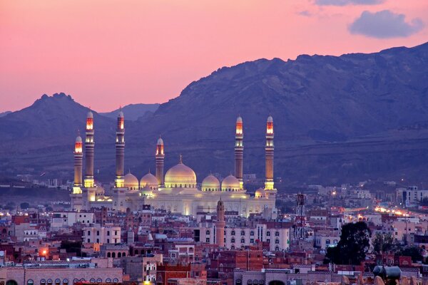 аль салех мечеть сана йемен мечеть аль-салех панорама горы здания