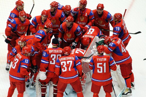 победа сборная россии нхл брызгалов мира хоккей семин ура чемпионат россия овечкин радость латвия малкин команда лед чемпион цель