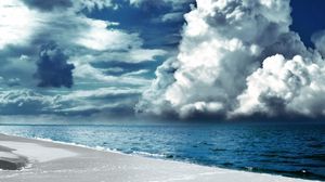 Превью обои облака, объемные, пляж, берег, песок, белый