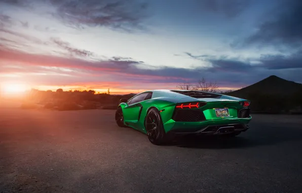 Обои supercar, Lamborghini Aventador, green