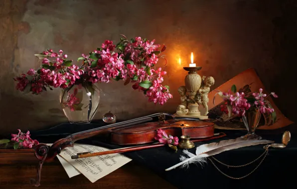 Обои цветы, ноты, перо, скрипка, свеча, ваза