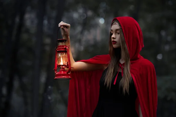 Mystic Girl Walking Dark Forest Kerosene Lamp — стоковое фото