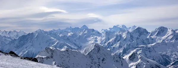 Панорамный вид большого Кавказа — стоковое фото